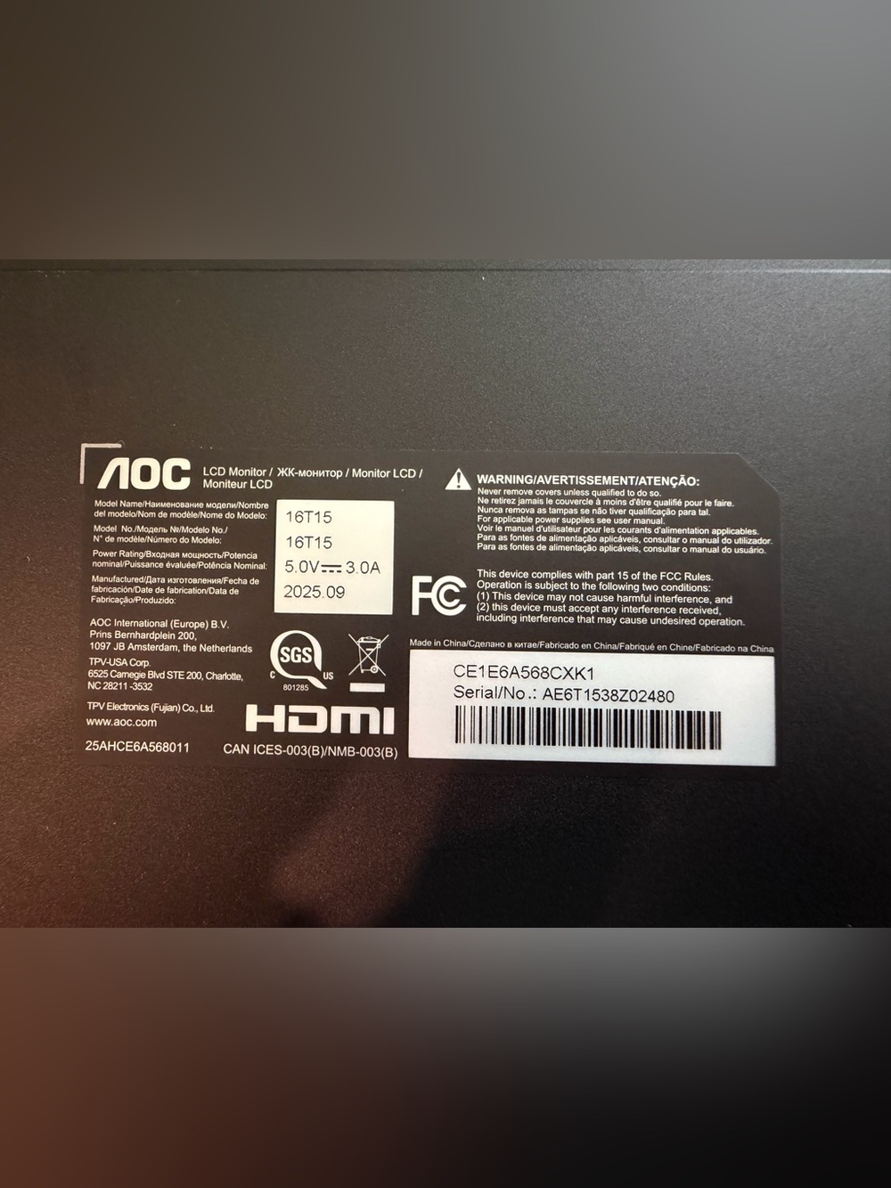 AOC Portable Monitor - Picture 5 of 7
